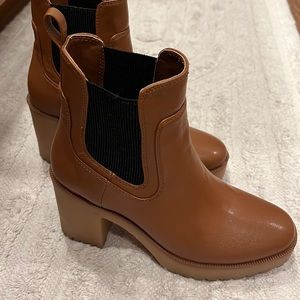 Chinese Laundry Chunky Pull On Booties